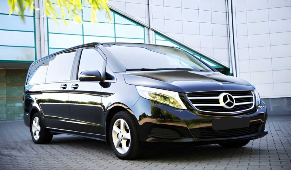 mercedes benz v class for luxury transfer